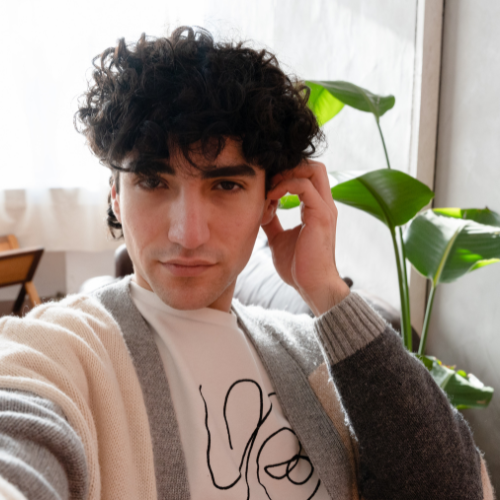 <em>Luca M.</em>